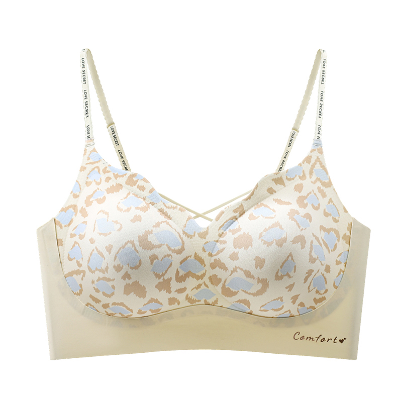 Milk Leopard Print Color